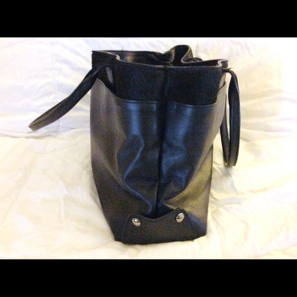 A. Bellucci Genuine Leather Italian Shoulder Bag - Picture 5 of 14